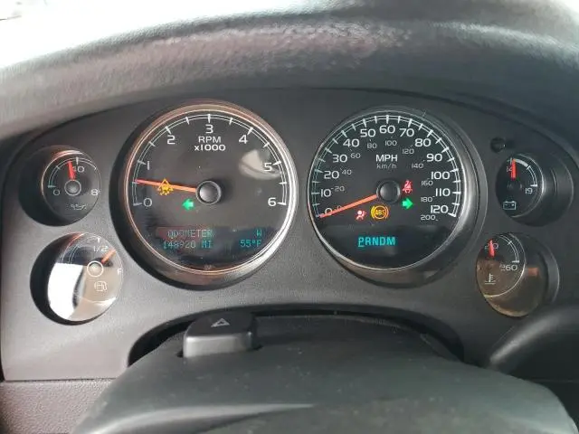 2011 GMC YUKON SLE  