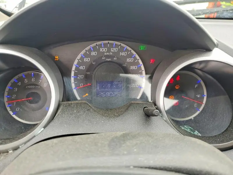 2013 HONDA FIT LX  
