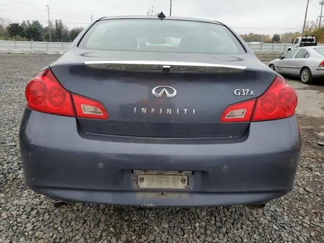 2010 INFINITI G37   