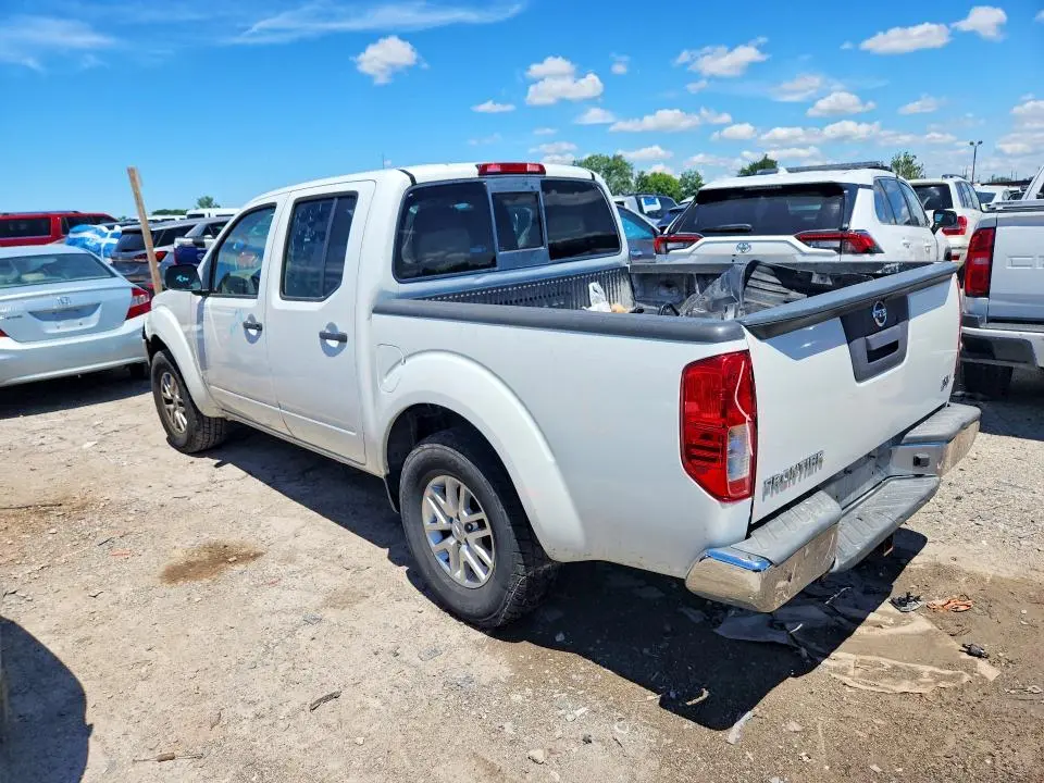 2016 NISSAN FRONTIER SV  