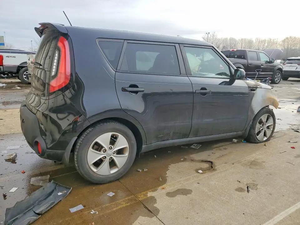 2016 KIA SOUL   