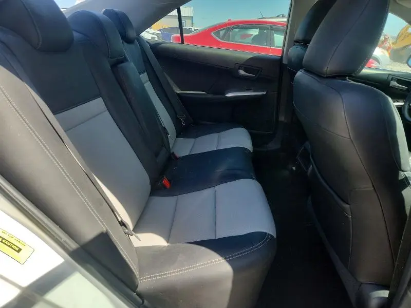 2012 TOYOTA CAMRY SE  