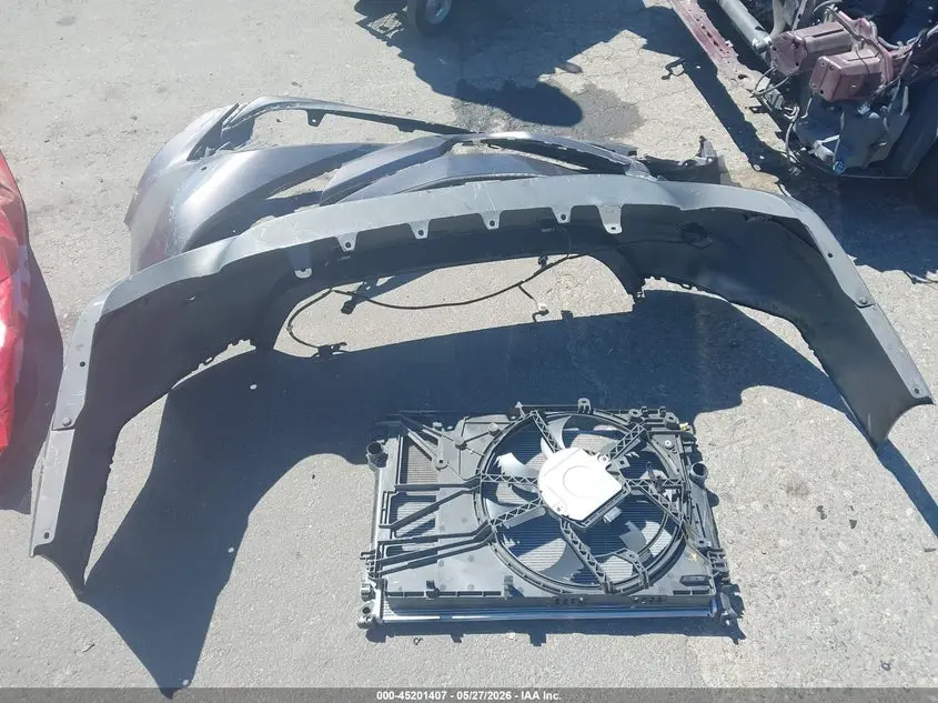 2019 TOYOTA CAMRY XLE V6
