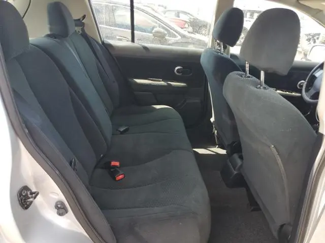 2011 NISSAN VERSA S  