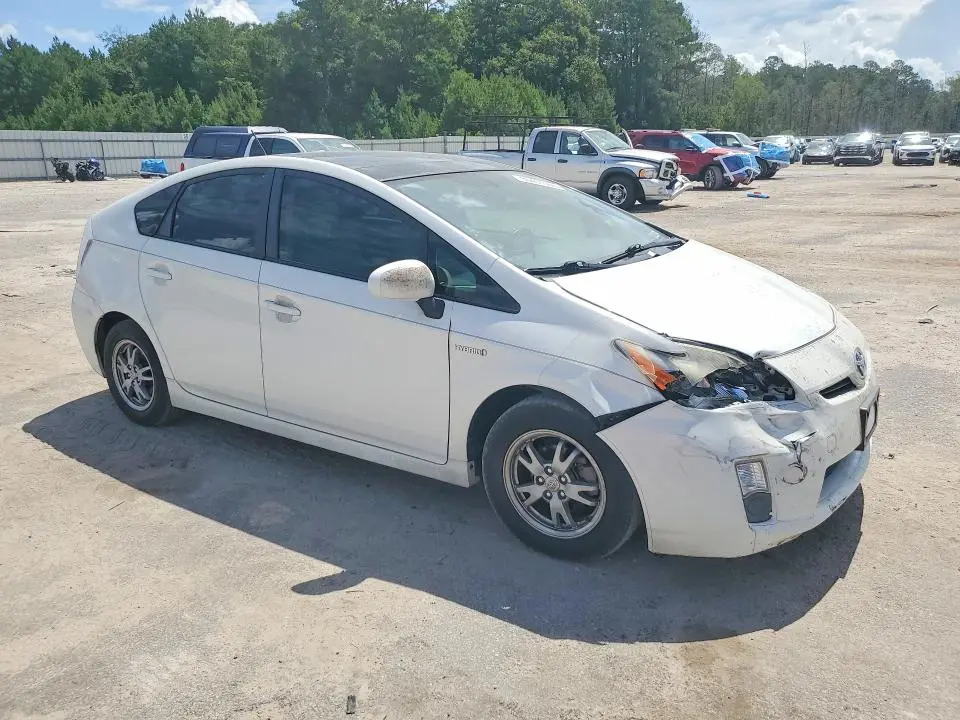 2010 TOYOTA PRIUS IV  