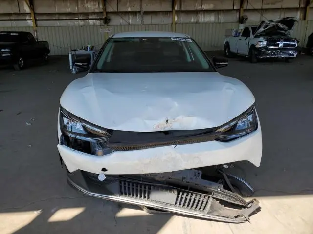 2022 KIA EV6 LIGHT  