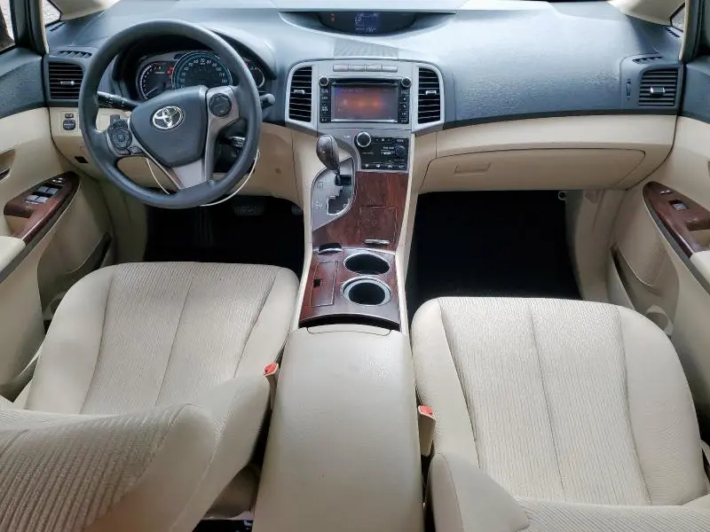 2013 TOYOTA VENZA LE  