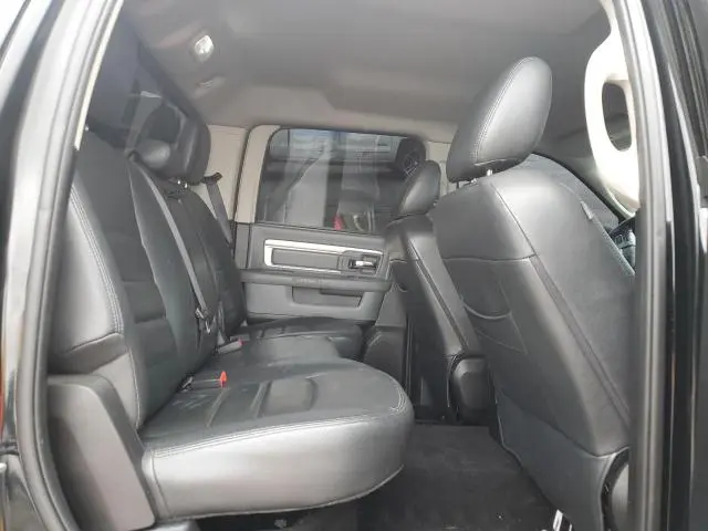 2015 RAM 1500 SLT  