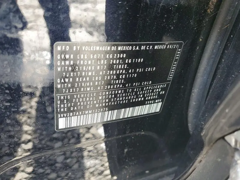 2021 VOLKSWAGEN TIGUAN SE  