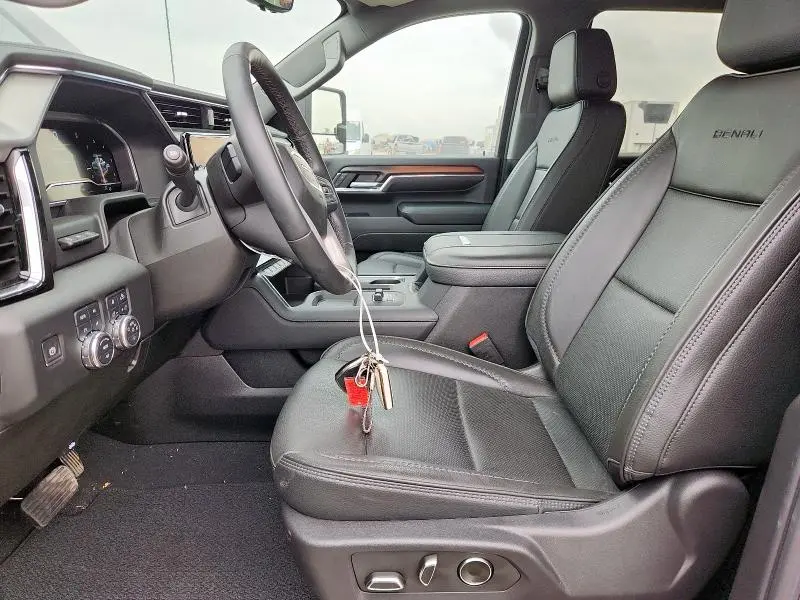 2024 GMC SIERRA K2500 DENALI  