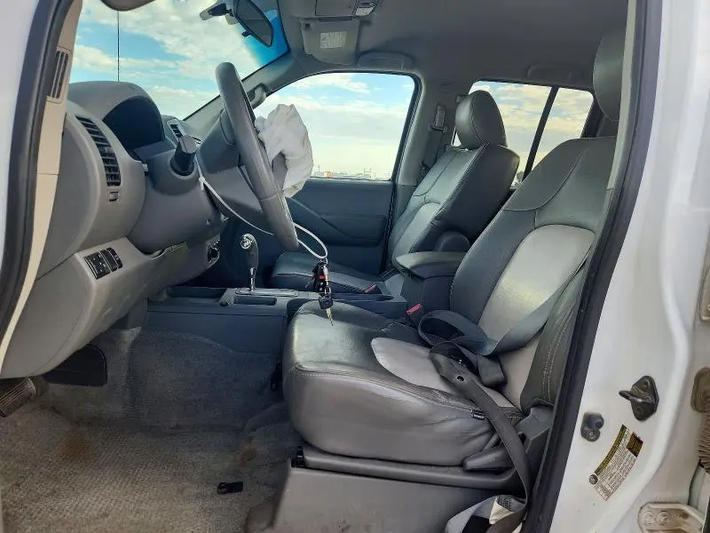 2012 NISSAN FRONTIER S  