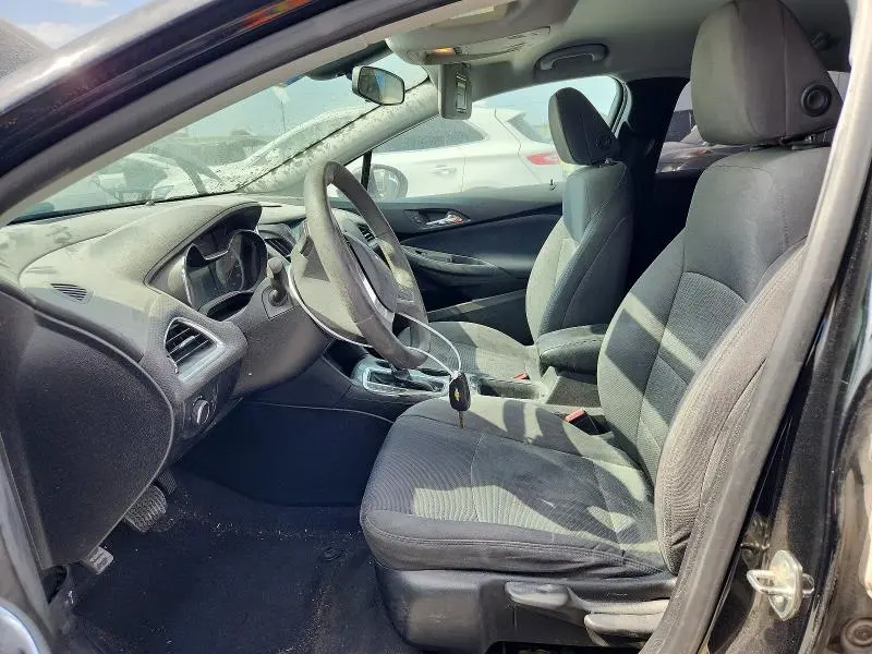 2019 CHEVROLET CRUZE LT  