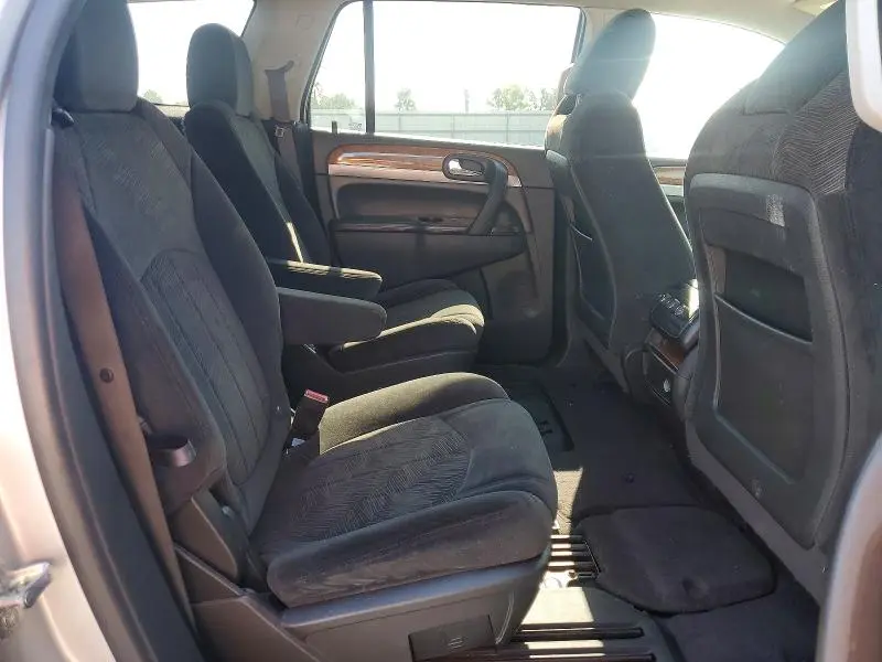 2011 BUICK ENCLAVE CX  