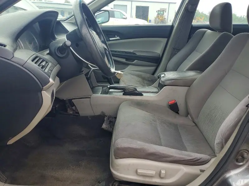 2011 HONDA ACCORD LXP  