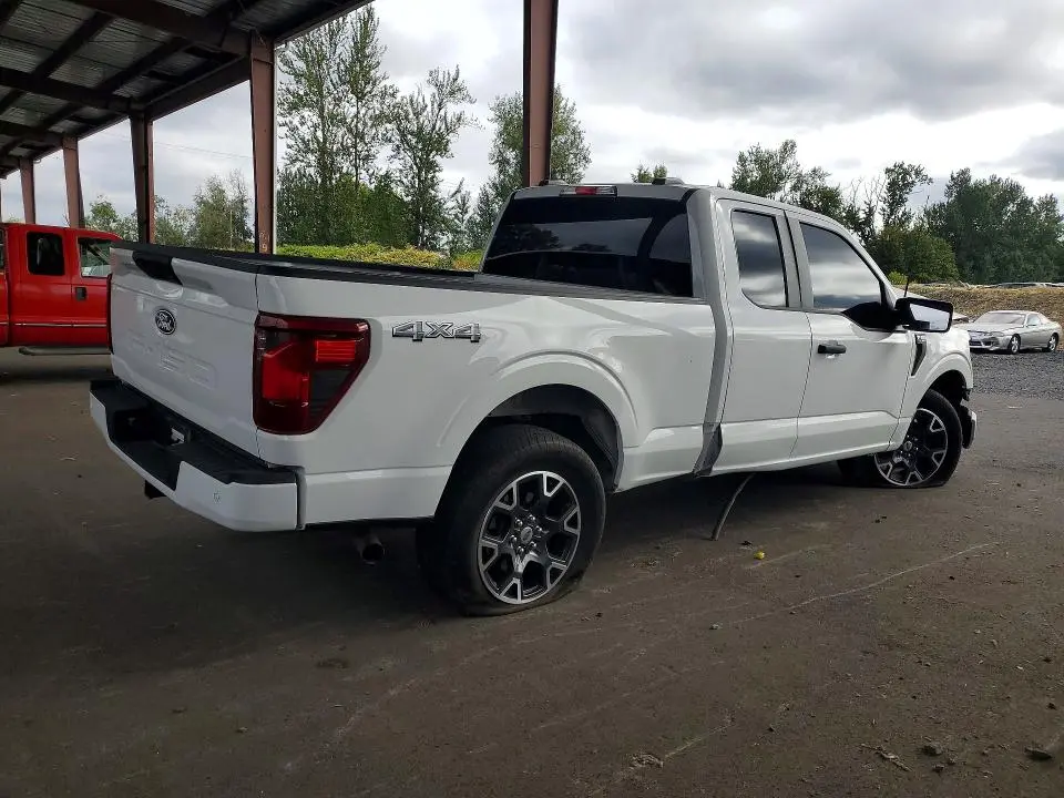 2024 FORD F150 STX  