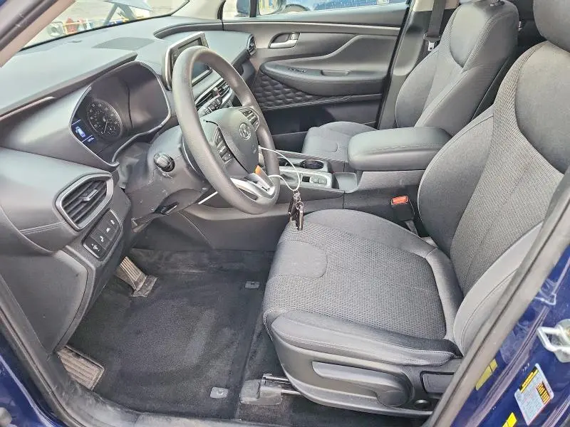2019 HYUNDAI SANTA FE SE  