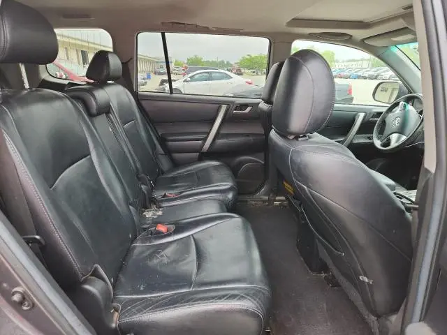 2012 TOYOTA HIGHLANDER BASE  