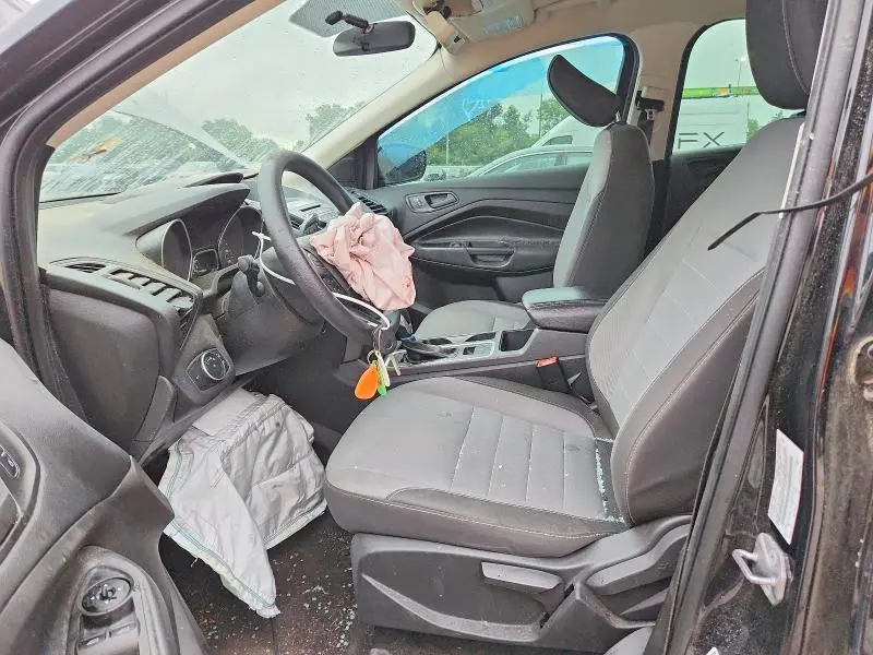 2018 FORD ESCAPE S  