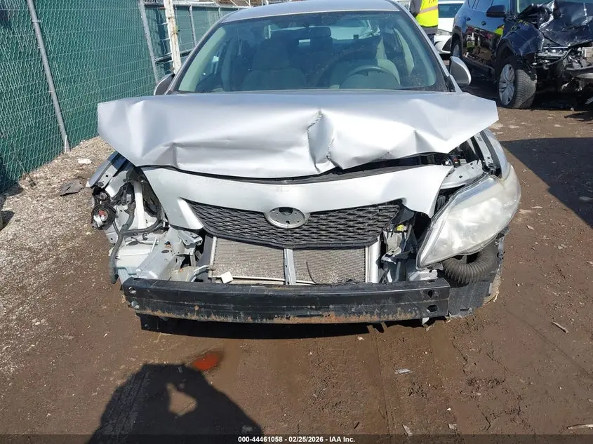 2010 TOYOTA COROLLA LE