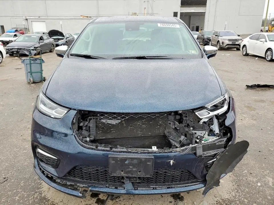 2022 CHRYSLER PACIFICA HYBRID LIMITED  