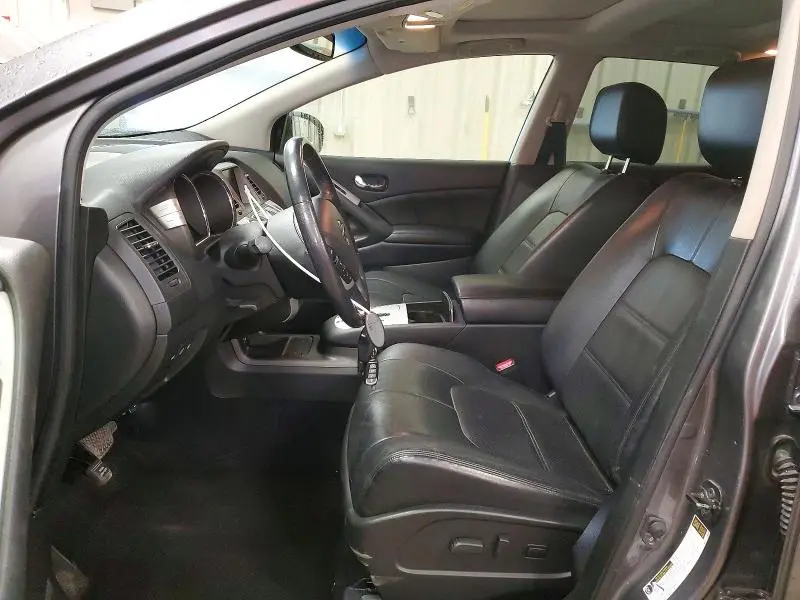 2013 NISSAN MURANO S  