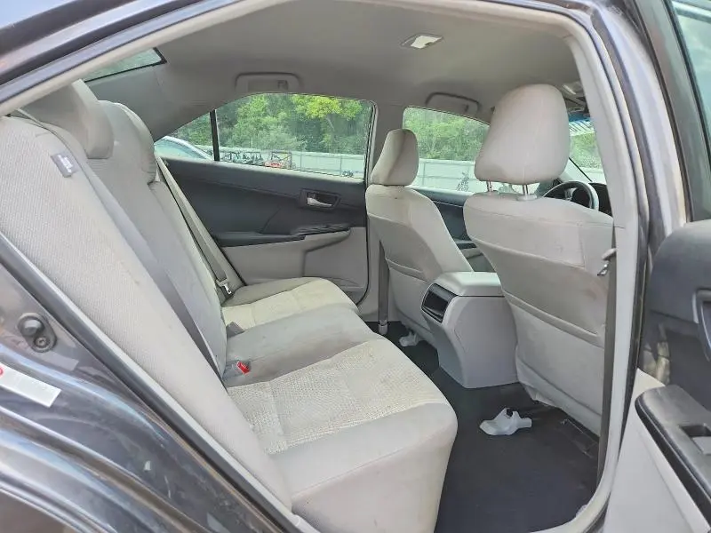 2012 TOYOTA CAMRY LE  