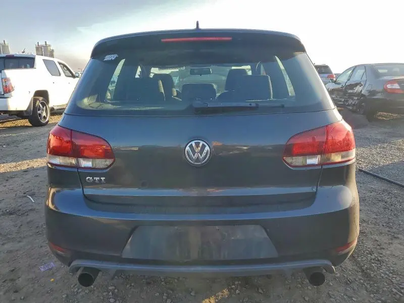 2011 VOLKSWAGEN GTI   