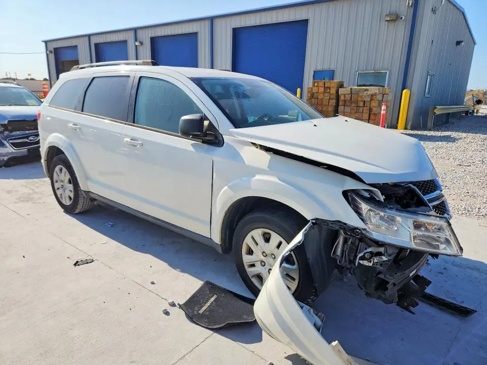 2017 DODGE JOURNEY SE  
