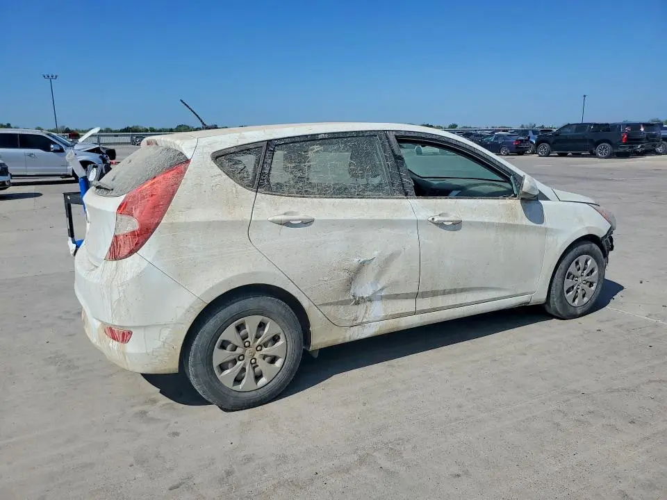 2015 HYUNDAI ACCENT GS  
