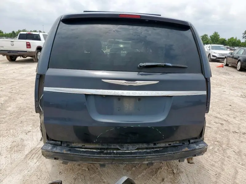 2013 CHRYSLER TOWN & COUNTRY TOURING L  