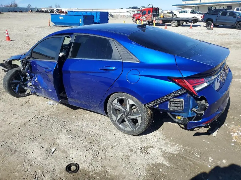 2022 HYUNDAI ELANTRA LIMITED  