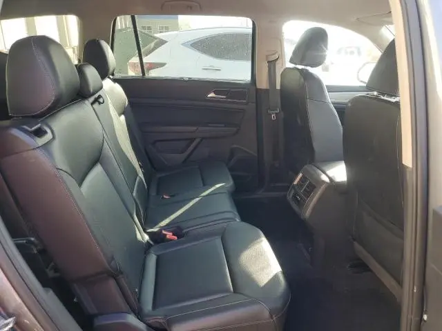 2018 VOLKSWAGEN ATLAS SE  