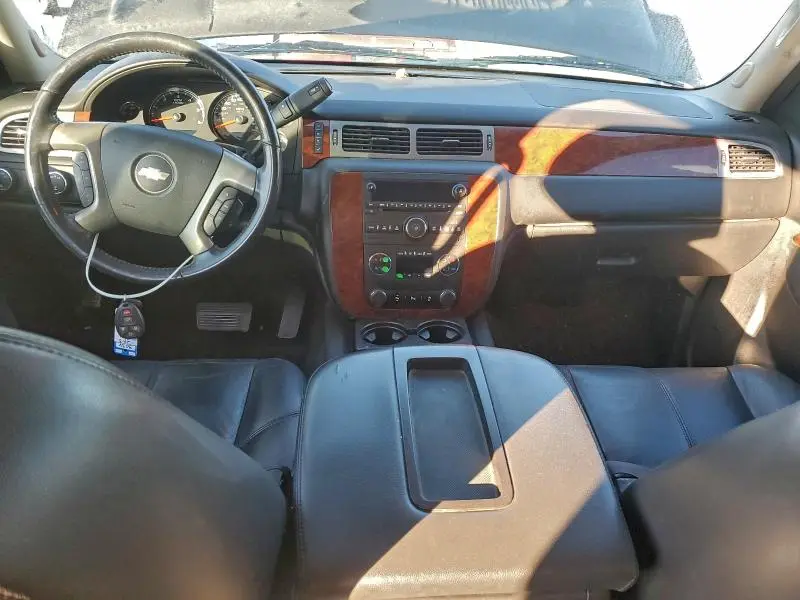 2013 CHEVROLET SUBURBAN K1500 LT  