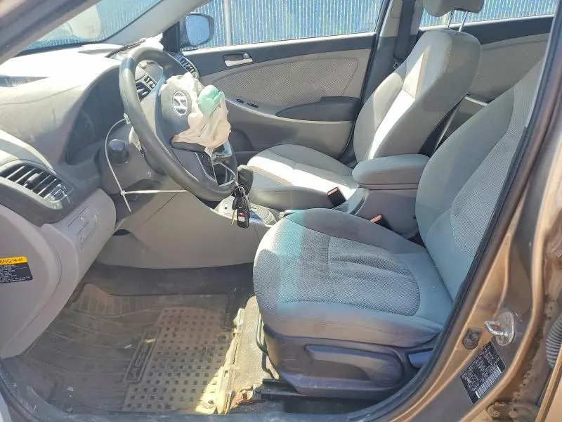 2014 HYUNDAI ACCENT GLS  