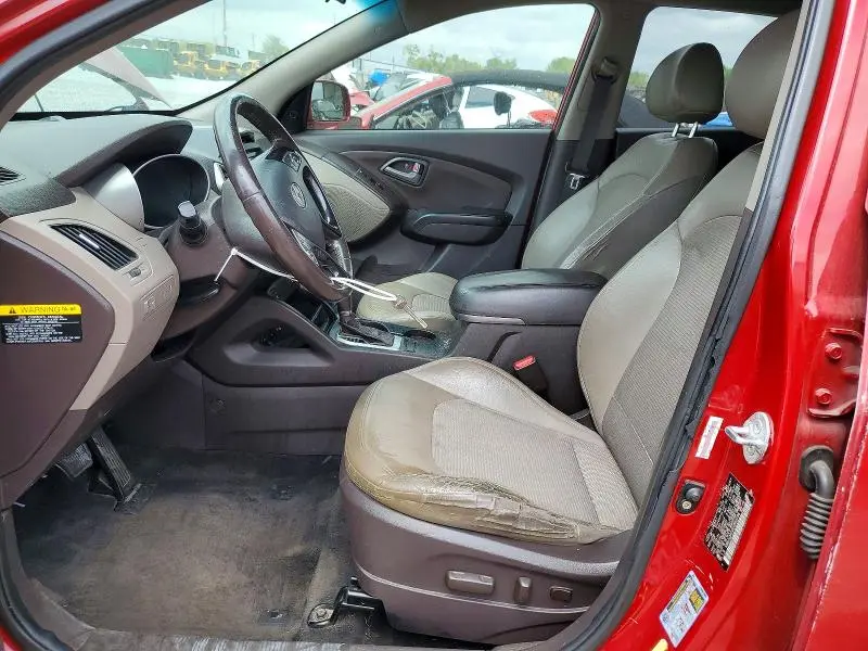 2014 HYUNDAI TUCSON SE  