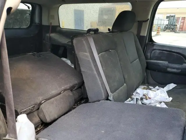 2012 GMC YUKON XL K1500 SLE  