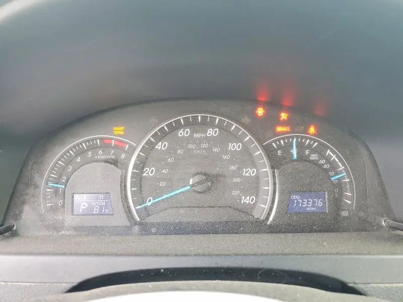 2015 TOYOTA CAMRY LE  