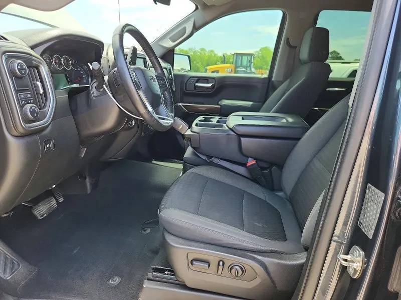 2019 CHEVROLET SILVERADO C1500 RST  
