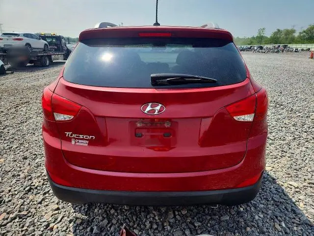 2015 HYUNDAI TUCSON SE  