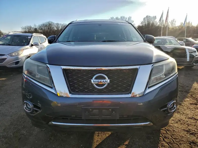 2013 NISSAN PATHFINDER S  