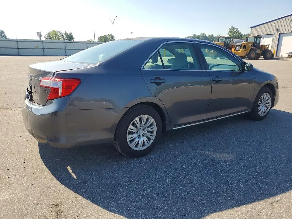 2012 TOYOTA CAMRY LE  