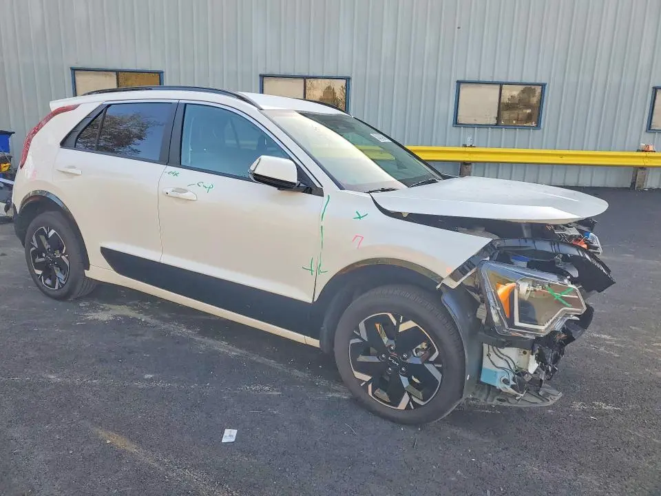 2025 KIA NIRO WIND  