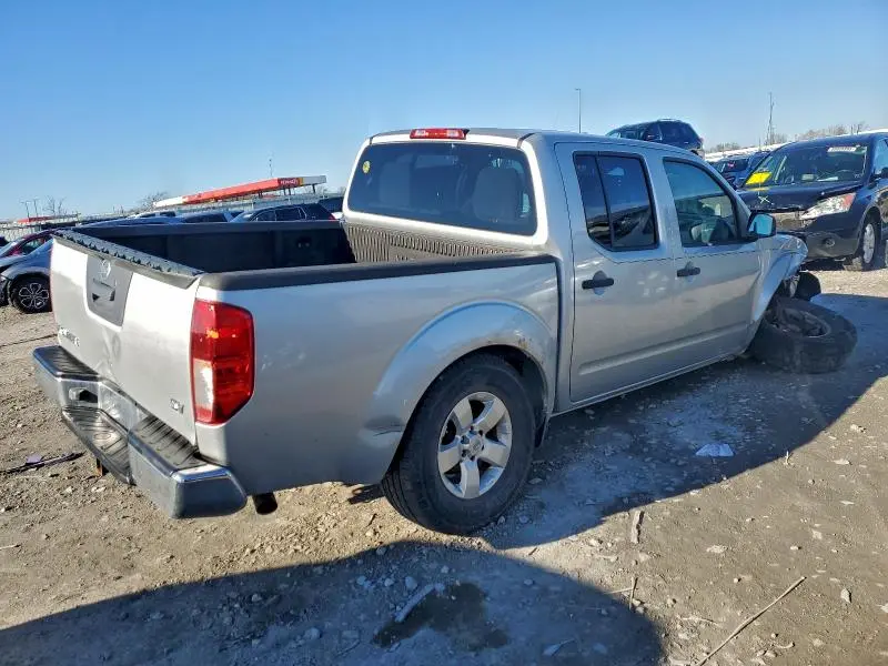 2013 NISSAN FRONTIER S  