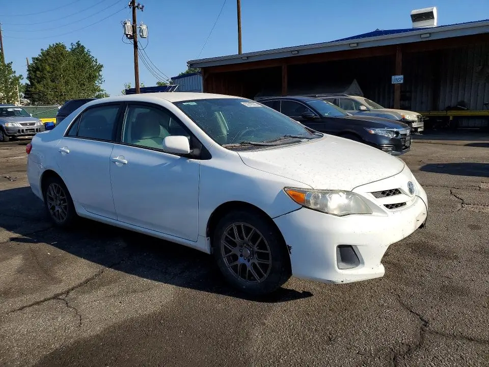 2012 TOYOTA COROLLA LE  
