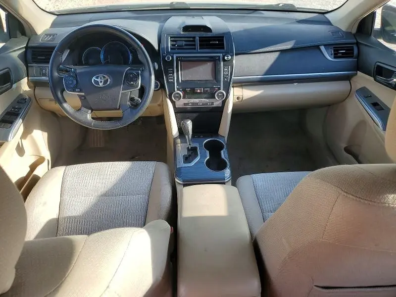 2014 TOYOTA CAMRY XLE  