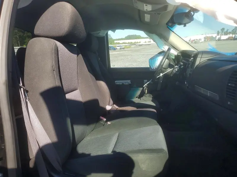 2011 CHEVROLET SILVERADO K1500 LT  