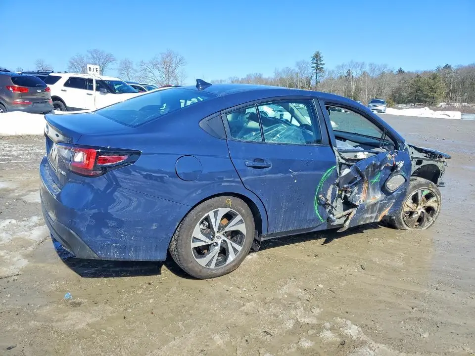 2025 SUBARU LEGACY PREMIUM  