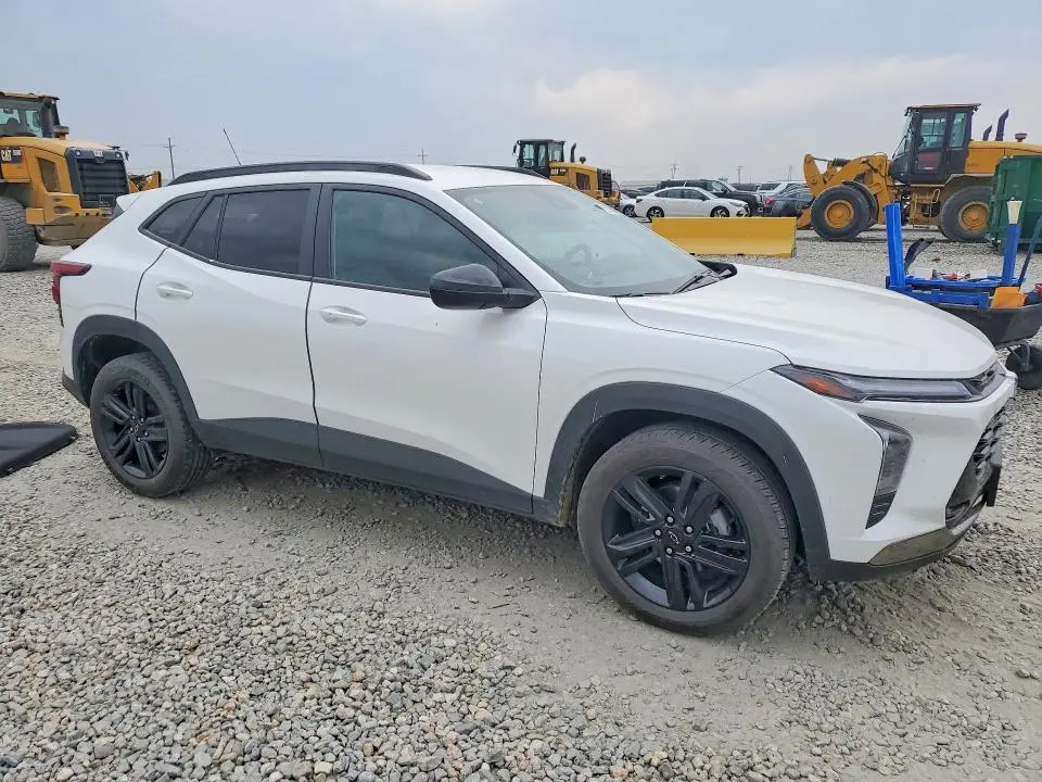 2024 CHEVROLET TRAX ACTIV  