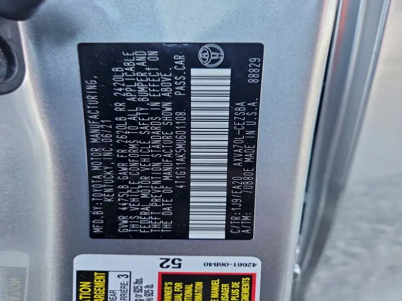 2021 TOYOTA CAMRY SE  
