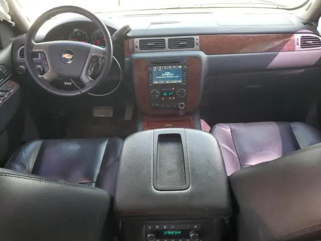 2011 CHEVROLET TAHOE K1500 LTZ  